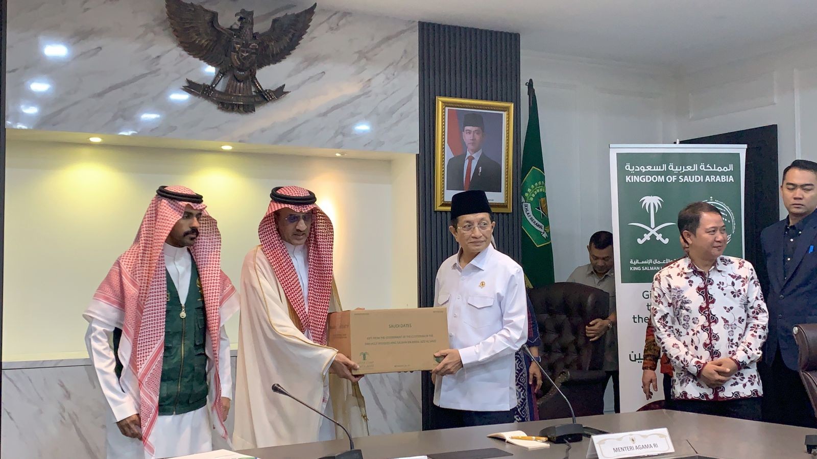Jelang Ramadan, RI Terima Hadiah 100 Ton Kurma dari Raja Salman. (Foto Binti M/MPI)