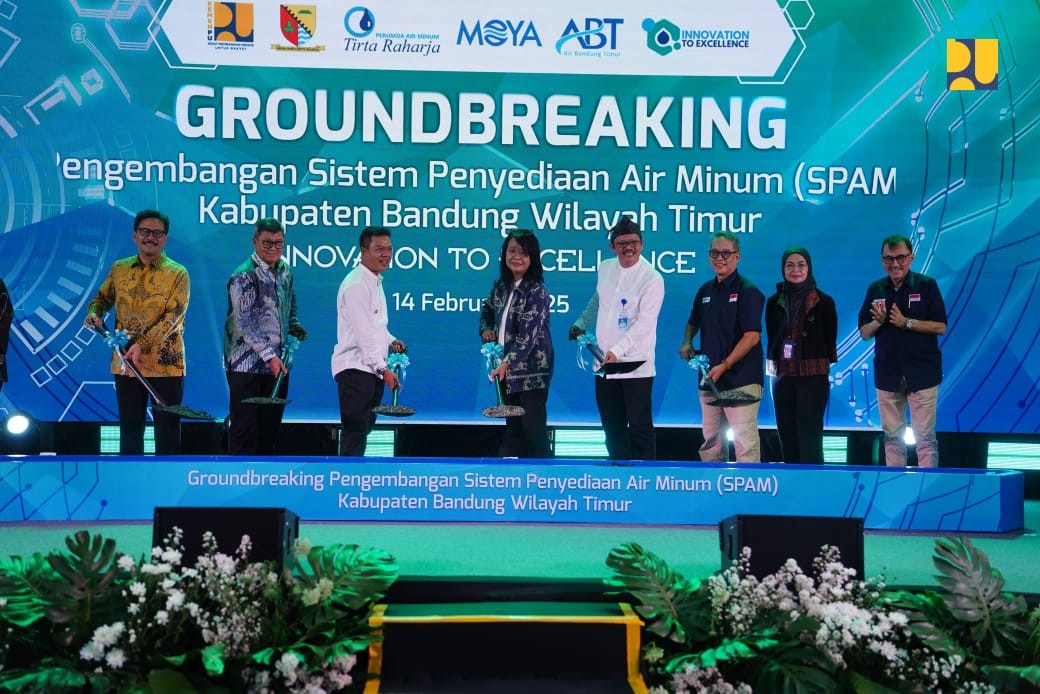 Wamen PU Groundbreaking SPAM Bandung Timur, Harap Kualitas Air Aman untuk Diminum. (Foto: Dok. Kementerian PU)
