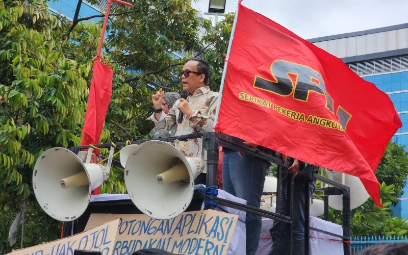 Kementerian Ketenagakerjaan (Kemnaker) tengah menyusun aturan atau regulasi terkait ojek online (ojol). (Foto: MNC Media)