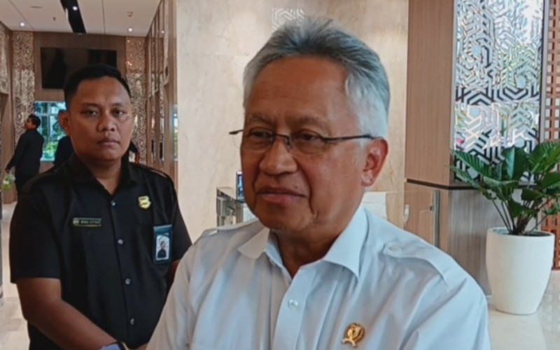 Mendiktisaintek Satryo Soemantri Brodjonegoro menceritakan proses pengunduran dirinya.