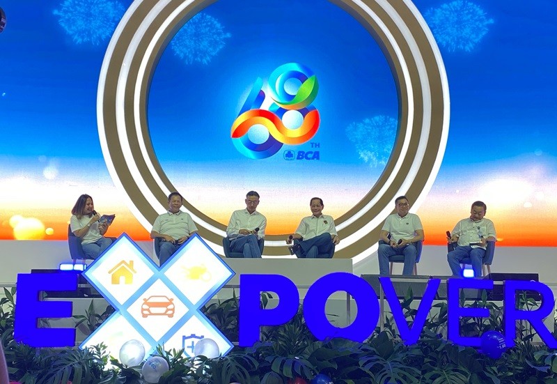 Calon Presdir BCA (BBCA) Ungkap Dampak Keputusan Penahanan BI Rate (foto anggie)
