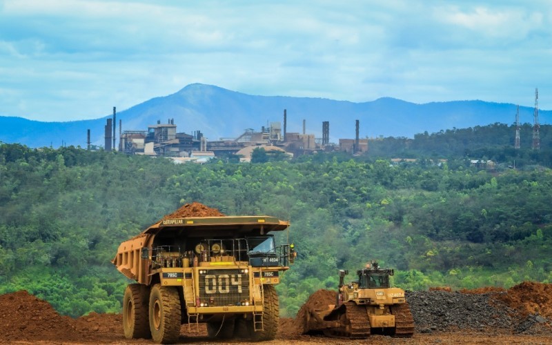 - PT Vale Indonesia Tbk (INCO) mencatat laba bersih USD57,8 juta pada 2024, turun 79 persen dibandingkan 2023 yang sebesar USD274 juta. (Foto: Dok. Vale)