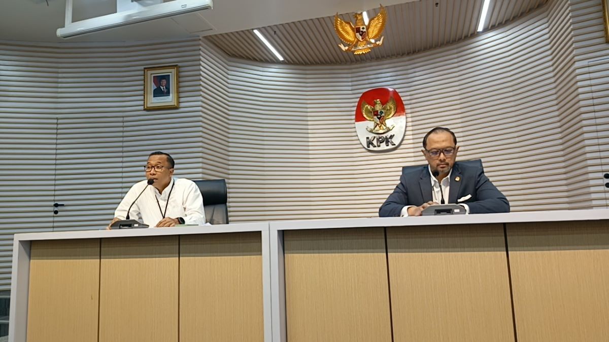 KPK Tetapkan Lima Tersangka dalam Kasus Dugaan Korupsi LPEI. (Foto: Nur Khabibi/MNC Media)