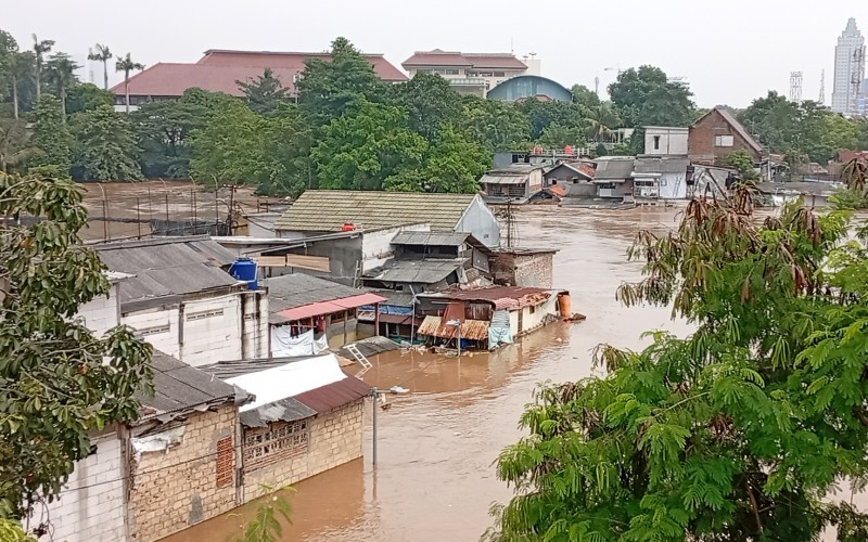 Banjir di sejumlah wilayah di Jakarta Selatan, Jakarta Barat dan Jakarta Timur terus meluas