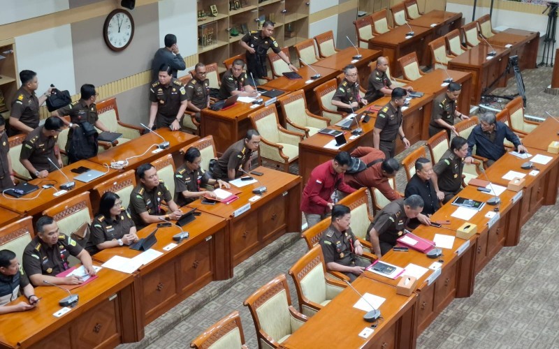 DPR Akan Sahkan RUU TNI Jadi UU Pagi Ini (FOTO:MNC Media)
