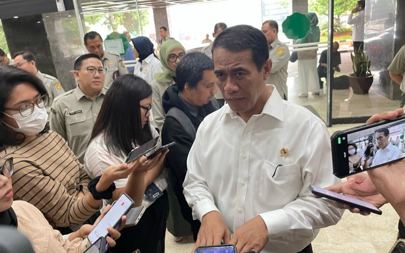 Kementerian Pertanian (Kementan) bakal menindak tegas produsen yang tidak jujur dalam memproduksi MinyaKita. (Foto: MNC Media)