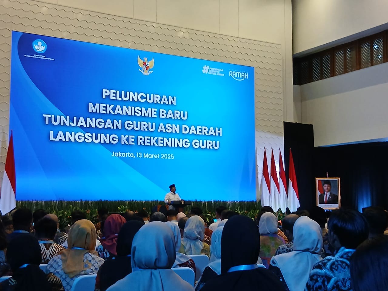 Tunjangan Guru ASN Langsung Ditransfer ke Rekening, Prabowo: Kita Bikin Cepat (FOTO:MNC Media)