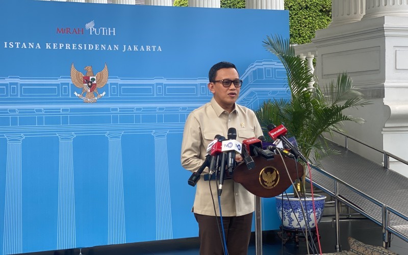 Menteri P2MI Abdul Kadir Kading menyebut Presiden Prabowo Subianto menyetujui untuk membuka moratorium pekerja migran Indonesia ke Arab Saudi (Riyan Rizki /MPI)