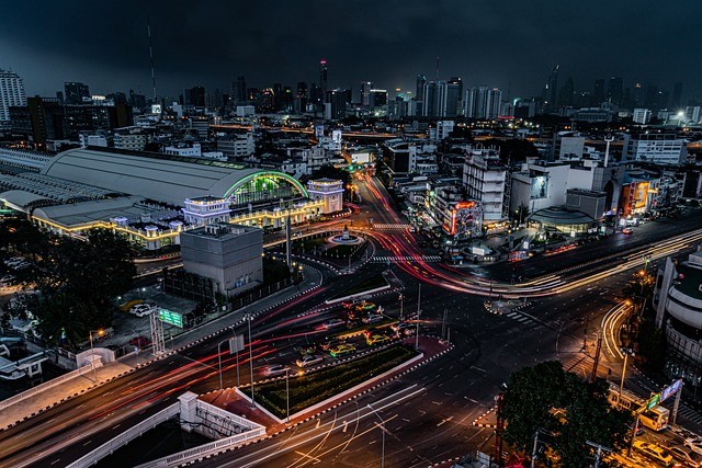 Ekonomi Thailand diprediksi turun 1% akibat tarif dagang AS. Menteri Keuangan Pichai siapkan strategi, termasuk peningkatan impor dari AS. (foto: MNC Media)
