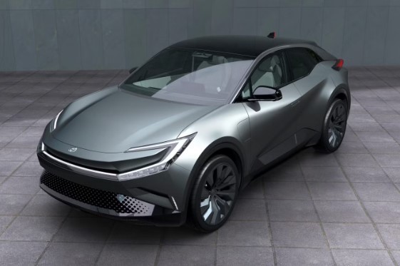 Toyota Pasarkan Mobil Listrik Seharga Rp200 Jutaan di China, Bakal Masuk Indonesia? (Foto: Carbuzz)