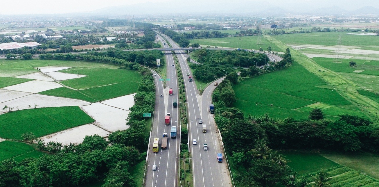 Jalan Tol Tangerang-Merak Terpantau Masih Sepi Pemudik, Begini Datanya. (Foto Astra Infra)