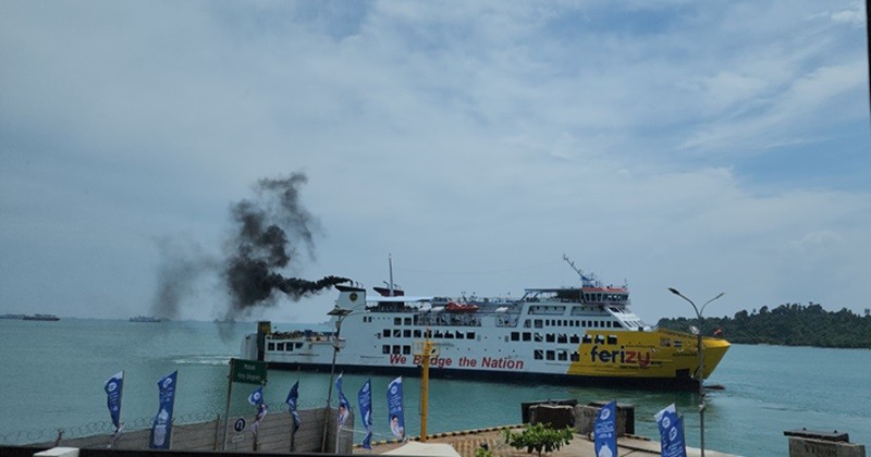 ASDP Terapkan One Way di Pelabuhan Sumatera pada Mudik Lebaran 2025 (foto iqbal)