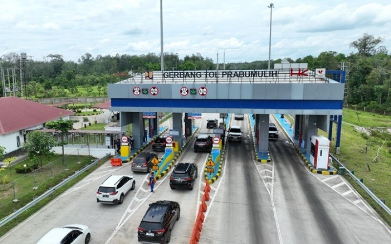 Kehadiran Jalan Tol Trans Sumatera (JTTS) memberikan dampak besar pada arus mudik jalur darat di Pulau Sumatera. (Foto: MNC Media)