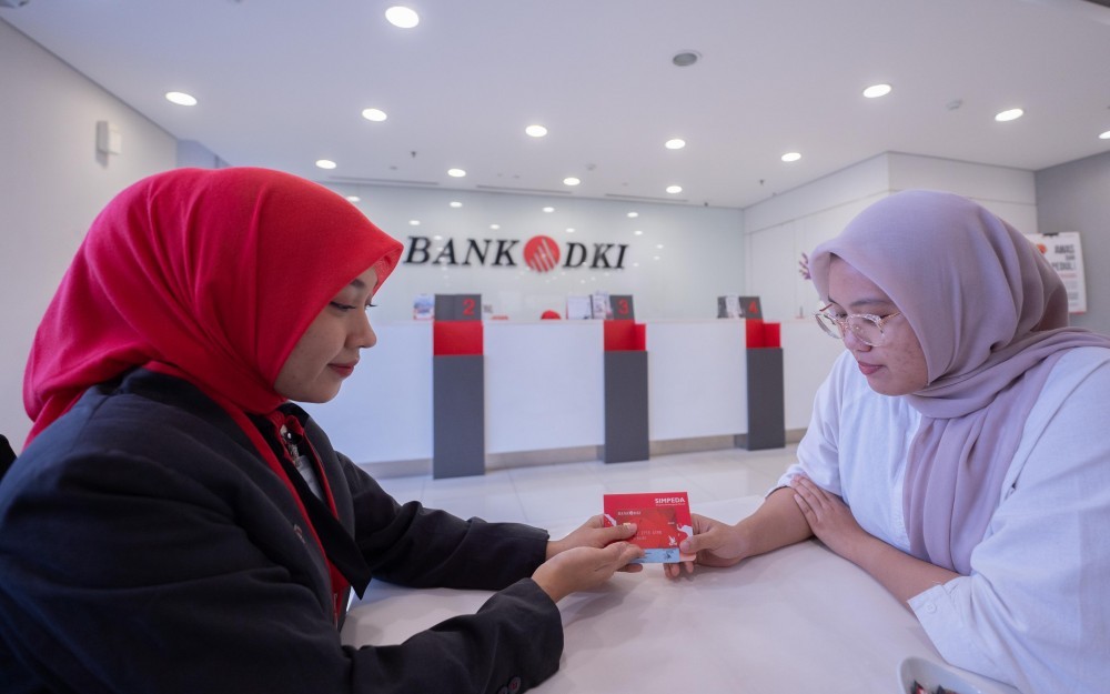 Bareskrim Polri melakukan forensik digital untuk mengusut masalah gangguan sistem layanan digital JakOne Mobile milik Bank DKI. (Foto: Dokumen Bank DKI)