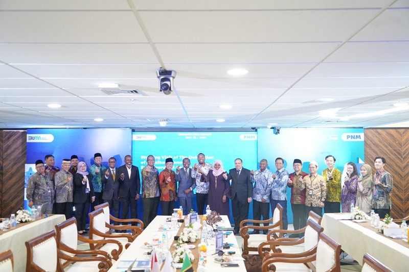 PNM menerima kunjungan Delegasi ZEEA Zanzibar dalam kegiatan benchmarking pemberdayaan ekonomi berbasis pembiayaan. (foto: PNM)