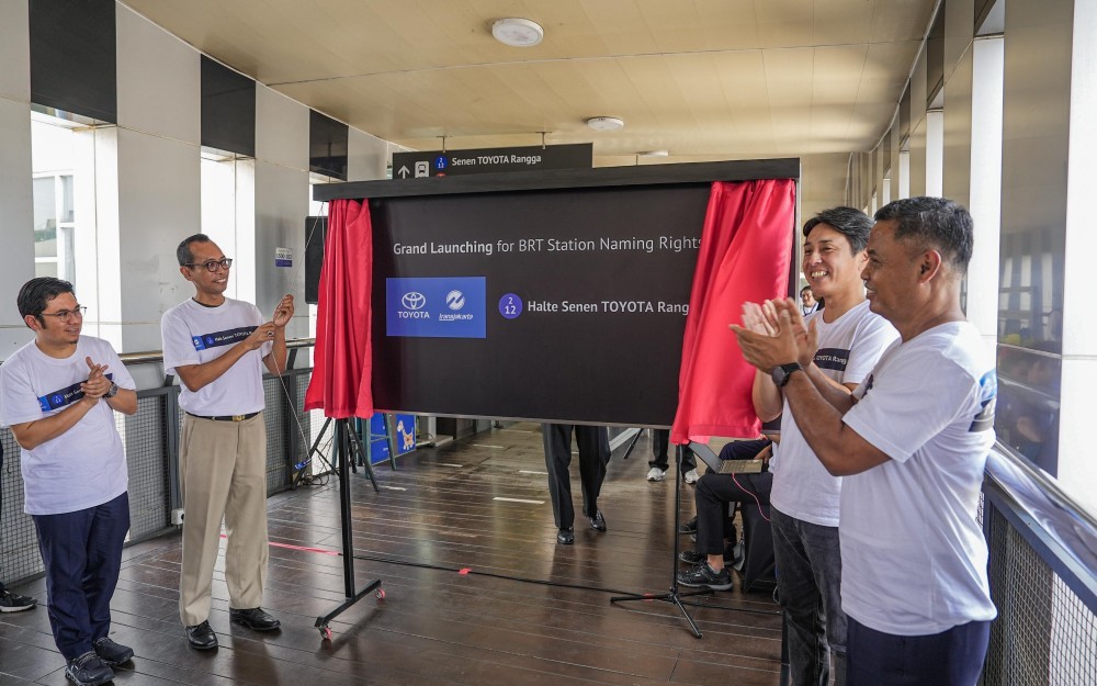 Transjakarta mengganti nama halte Pasar Senen yang berada di Jakarta Pusat. (Muhammad Refi Sandi/iNews Media Grouop)