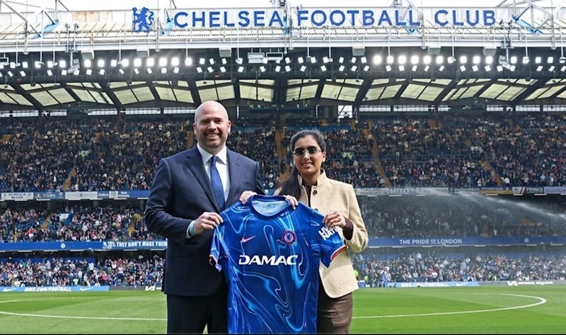 Chelsea mengumumkan kemitraan global jangka panjang dengan perusahaan properti pengembang real estate di Dubai, Damac Properties. (Foto: Chelsea)