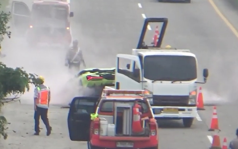 Intip Harga Lamborghini Revuelto yang Kecelakaan di Tol Jombang, Capai Rp20 Miliar (Mukhtar Bagus/iNews Media Group)