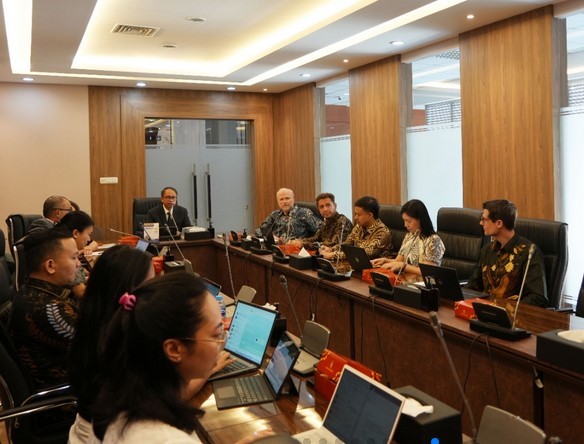 Kementerian Koordinator Bidang Perekonomian mengadakan pertemuan dengan Sekretariat OECD. Foto: dok. Kemenko Perekonomian.