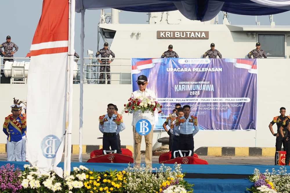 BI Jateng Gandeng TNI-AL Kirim Uang Layak Edar Rp3,6 Miliar ke Karimunjawa (FOTO:Dok BI Jateng)