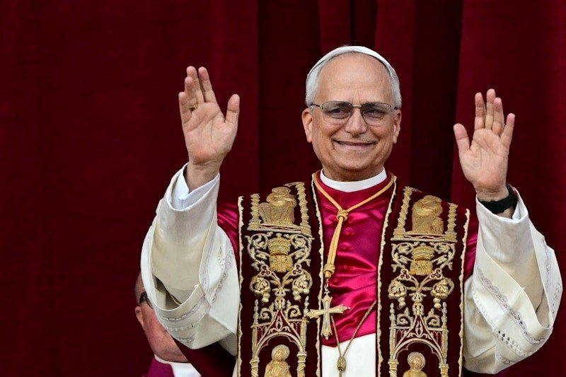  AFP)
