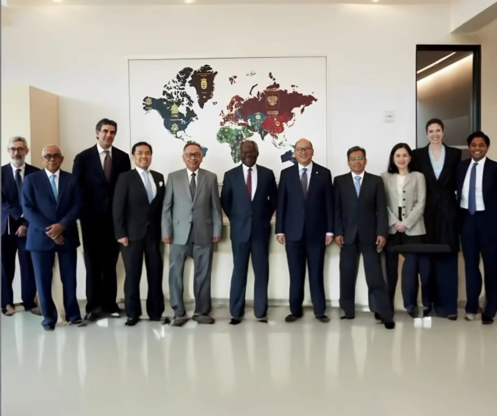 Bos Danantara Bertemu Pimpinan BlackRock di AS, Harap Tarik Investasi ke Indonesia. (Foto: Instagram Rosan Roeslani)