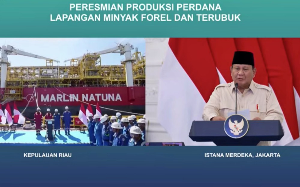 Presiden Prabowo Subianto meresmikan produksi perdana proyek lapangan minyak Forel dan Terubuk (YouTube Sekretariat Presiden)