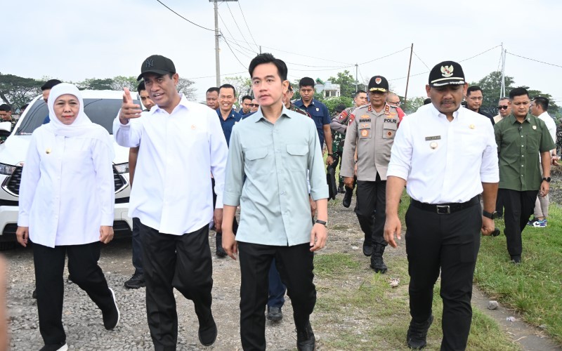Wakil Presiden, Gibran Rakabuming Raka mengapresiasi kinerja TNI/Polri dalam mendukung swasembada pangan di Indonesia. (Foto: Dok. Kementan)