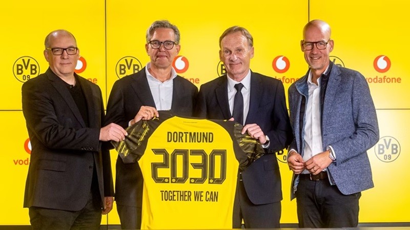 Borussia Dortmund gandeng Vodafone sebagai sponsor utama mulai musim 2025/2026, kontrak 180 juta euro jadi salah satu terbesar di Jerman. (Foto: Dortmund)
