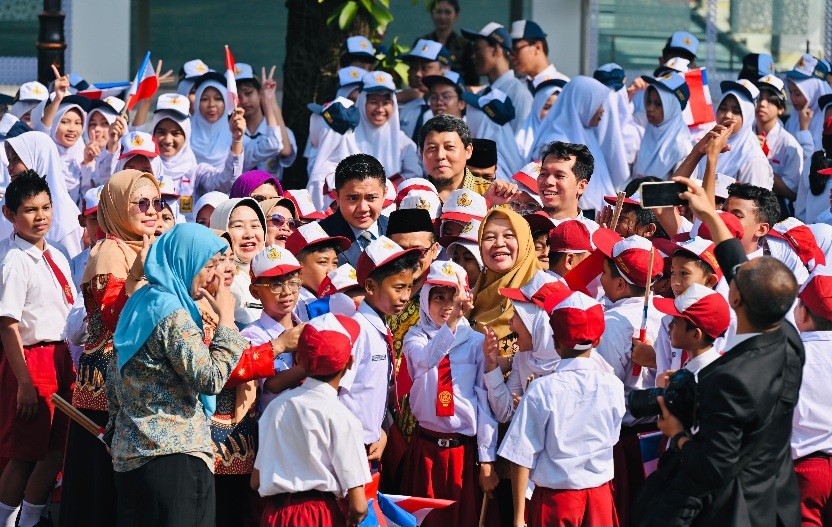 Seskab Teddy menekankan pentingnya penguatan karakter kebangsaan yang berlandaskan Pancasila, untuk menghadapi tantangan dari dalam dan luar. (Foto: Ist.)