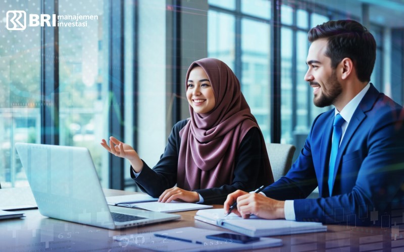 BRI-MI menawarkan alternatif investasi yang terjangkau dan sejalan dengan prinsip keuangan syariah lewat Reksa Dana BRI Indeks Syariah. (Foto: Dok. BRI-MI)