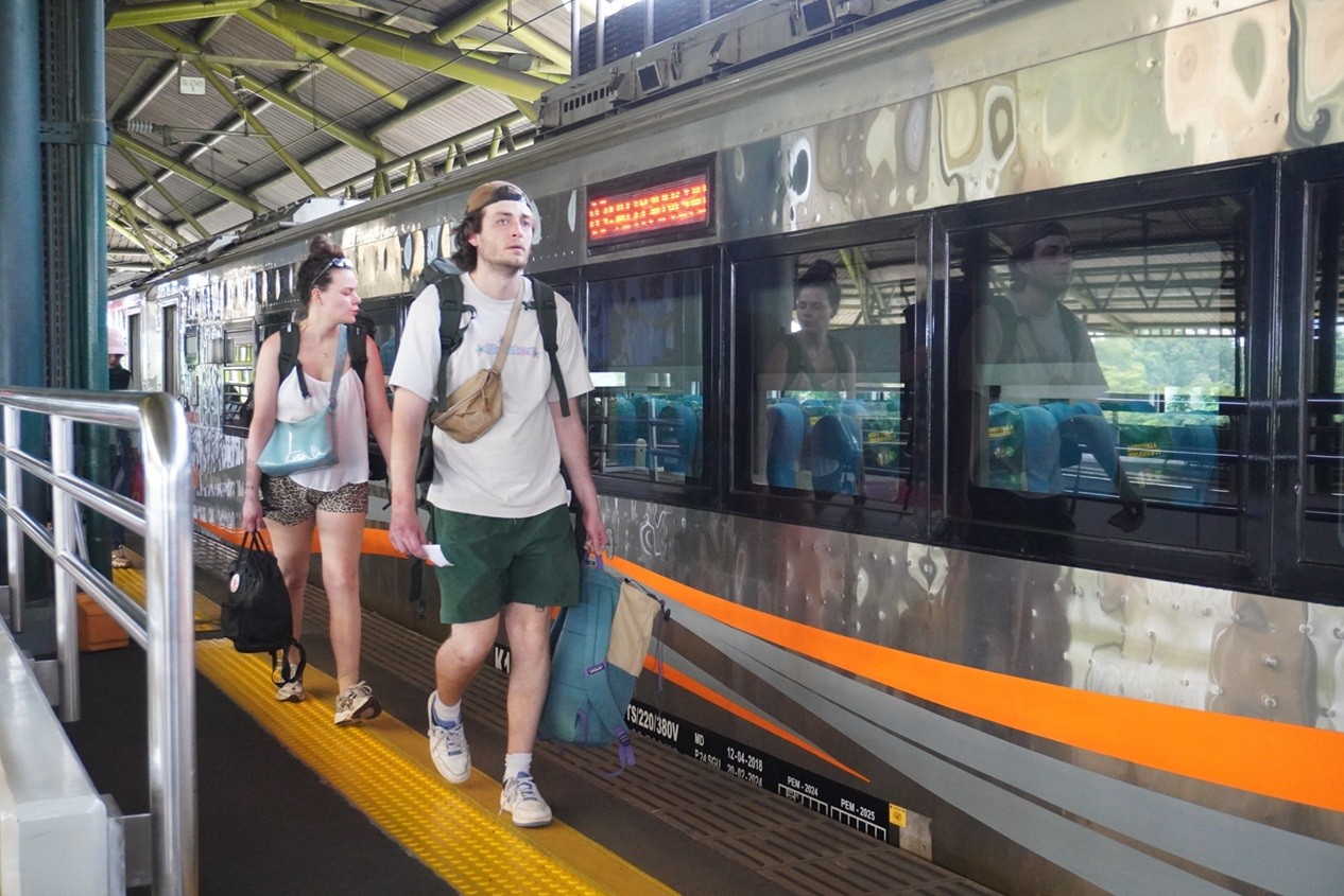 123 Ribu Wisatawan Asing Naik Kereta Api per Mei 2025, Dua Stasiun Ini Jadi Favorit. (Foto KAI)