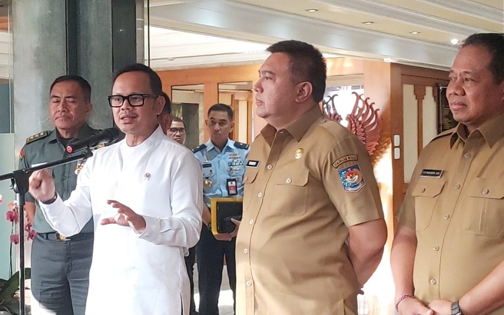 Wamendagri Bima Arya Sugiarto terkait sengketa empat pulau di Sumut dan Aceh (Felldy Utama/iNews Media Group)