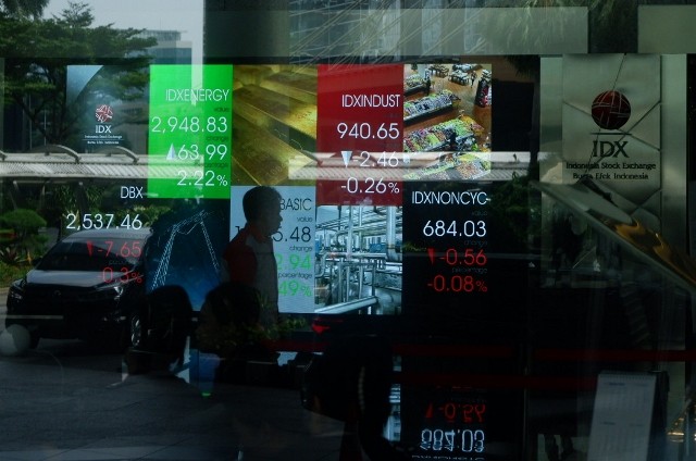 Ini Respons OJK soal IHSG Melemah 3,46 Persen Sepanjang Juni 2025. (Foto