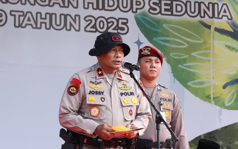 Cegah Karhutla dan Illegal logging, Polri Minta Masyarakat Jaga Kelestarian Lingkungan (Humas Polri)