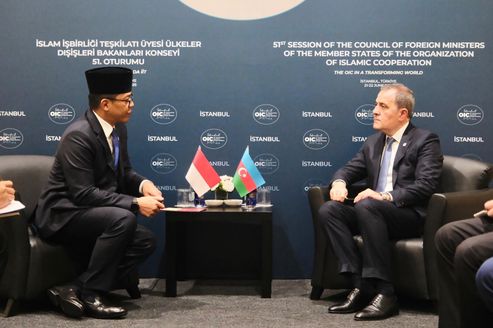 Indonesia Apresiasi Bantuan Azerbaijan dalam Evakuasi WNI dari Iran. (Foto: Kemlu)