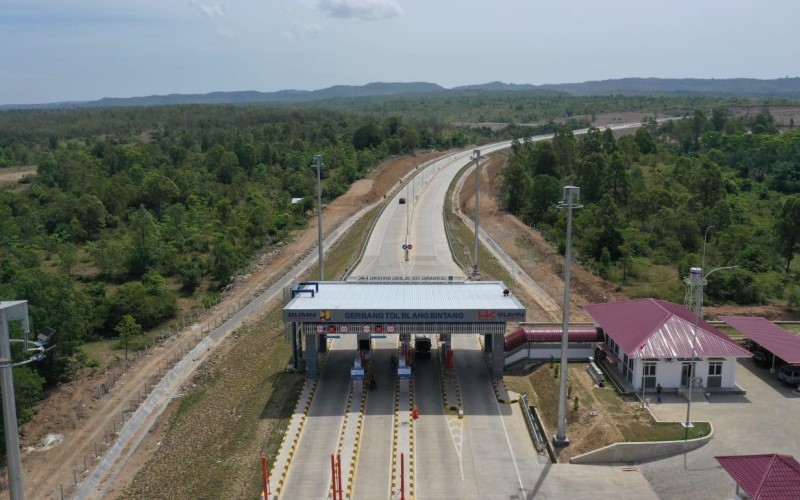 Kementerian PU bersama HK tengah menuntaskan pembangunan Jalan Tol Sigli–Banda Aceh (Sibanceh) sepanjang 74,2 kilometer. (Foto: Dok. PU)