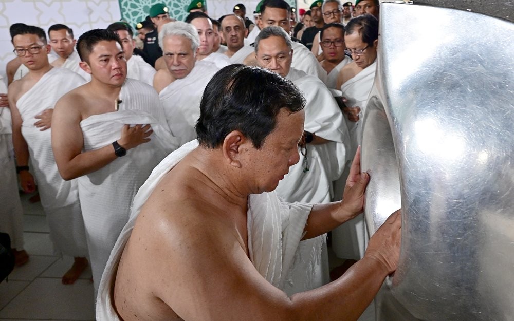 Presiden Prabowo Ibadah Umrah saat Kunjungan ke Arab Saudi ( Biro Pers, Media, dan Informasi Sekretariat Presiden)
