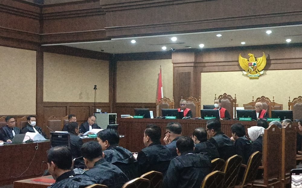 Hasto Kristiyanto Dituntut 7 Tahun Penjara (Nur Khabibi/iNews Media Group)