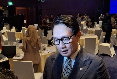Soal Tarif Trump, Wamenlu: Indonesia Masih Negosiasi. (Foto: Antara)