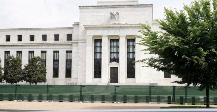 The Fed Tak Bisa Pangkas Suku Bunga Jika Arah Tarif Trump Belum Jelas (FOTO:Dok Laman Financial Times)