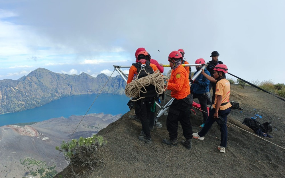 Pendaki Swiss Jatuh di Gunung Rinjani, Ini Lokasi Tepatnya (Tim SAR)