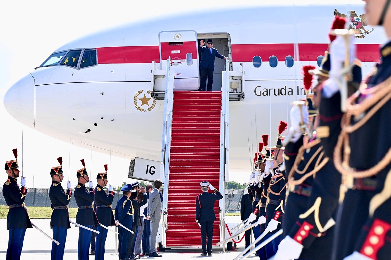 Prabowo Tiba di Indonesia usai Rampungkan Kunjungan Kerja ke Empat Negara. (Foto Istimewa Setpres)