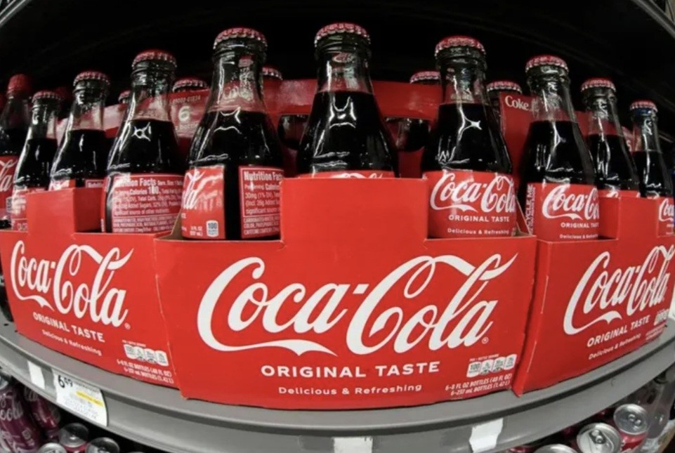 Coca-Cola Respons Komentar Trump soal Penggunaan Gula Tebu Asli dalam Minumannya (FOTO:Dok Laman BBC)