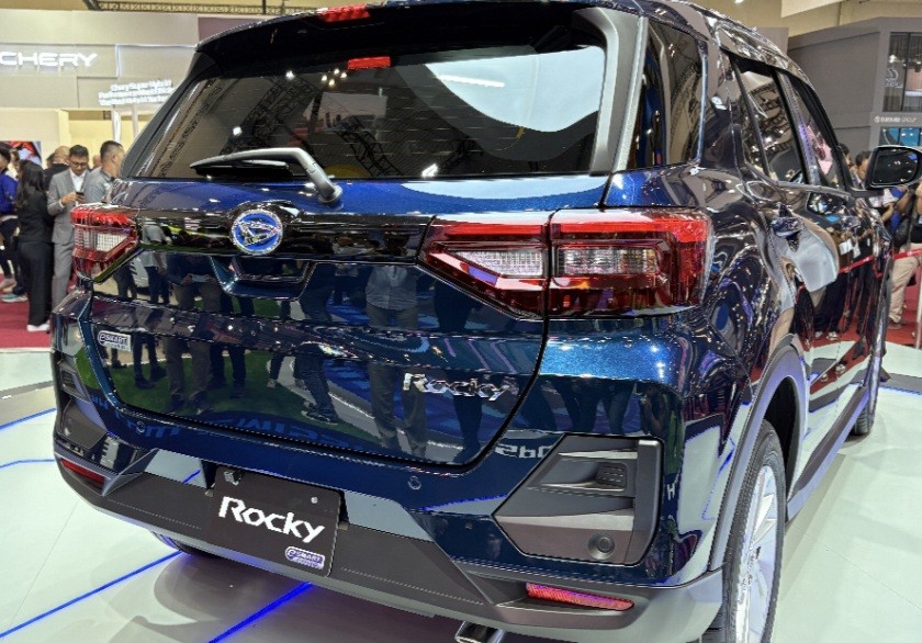 Daihatsu Rocky Hybrid Mejeng di GIIAS 2025, Intip Spesifikasinya (FOTO:Dok Fadli)