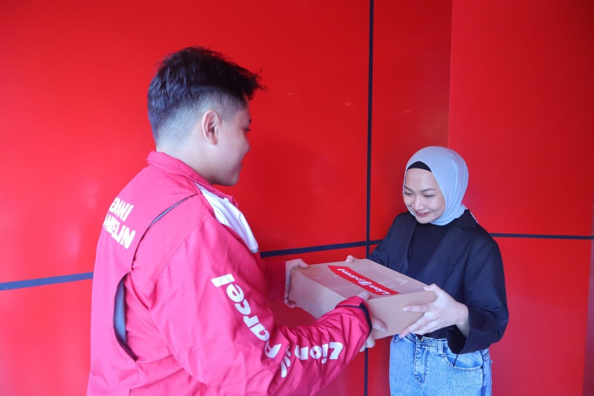 Lion Parcel Kantongi Sertifikat Halal, Bakal Pisahkan dengan Paket Non-Halal. (Foto: Dok. Lion Parcel)
