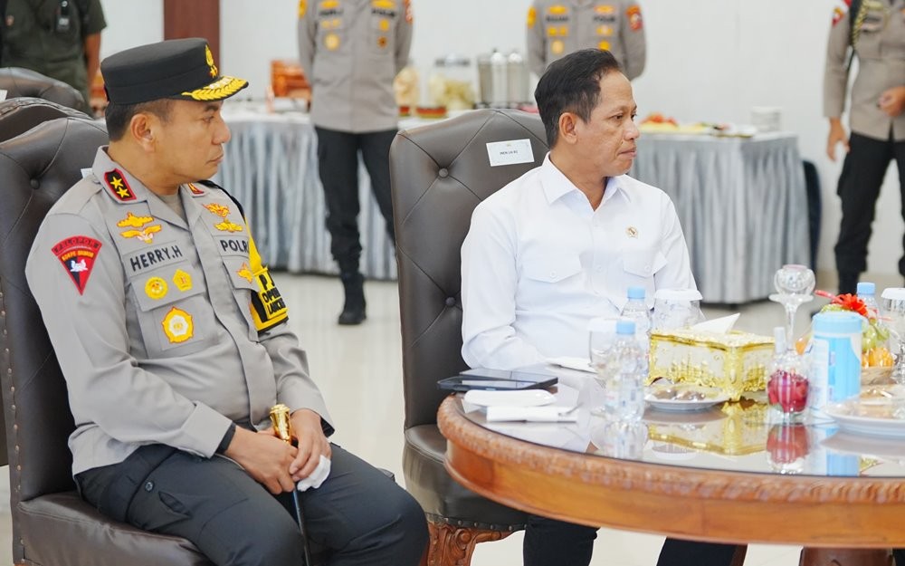 Kapolda Riau Irjen Herry Heryawan (Humas Polda Riau)