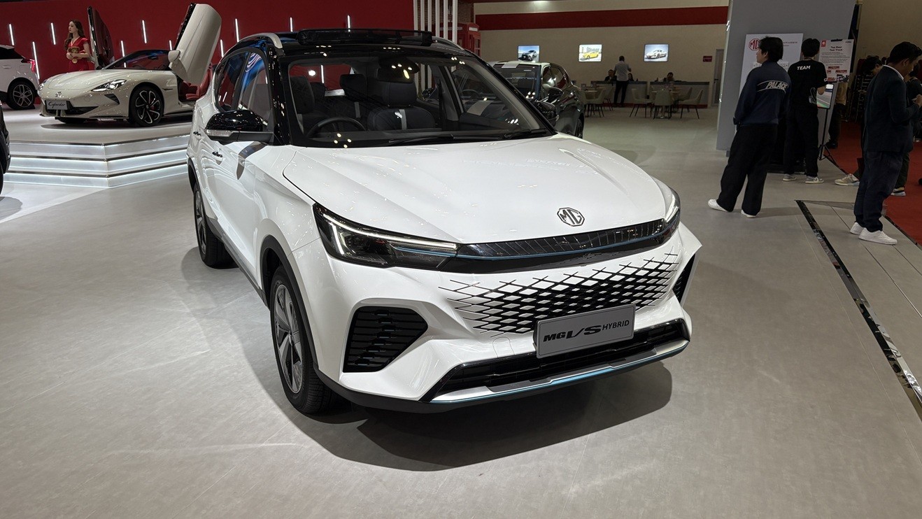 Daftar Mobil Hybrid Rp300 Jutaan di GIIAS 2025, Irit Bahan Bakar dan Ramah Lingkungan. (Foto Fadli R/IMG)