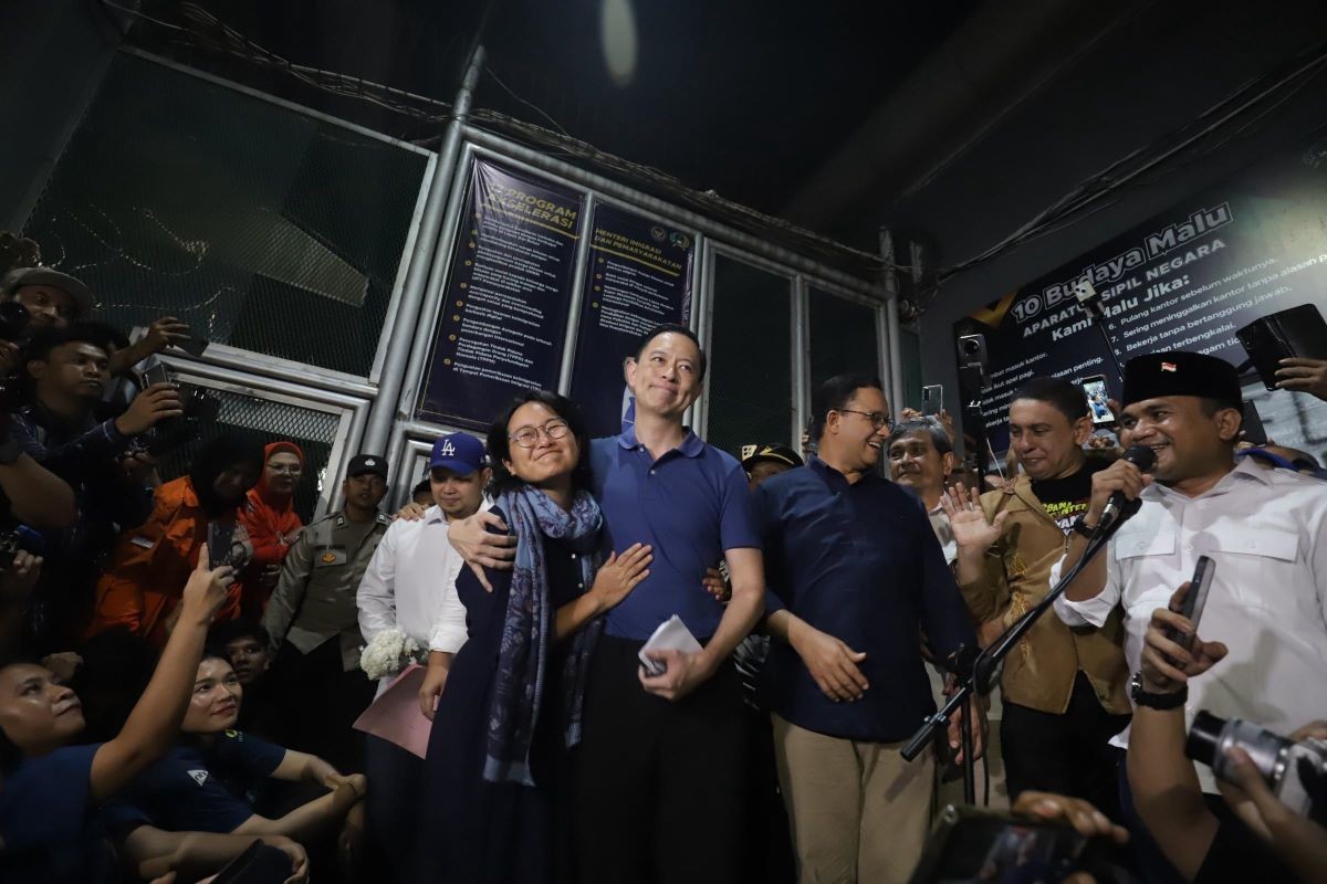 Tom Lembong Akhirnya Bebas Usai Dapatkan Abolisi dari Prabowo. (Foto: Yudistiro Pranoto/Inews Media Group)
