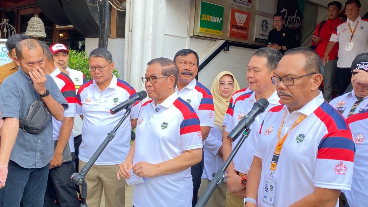 Pramono Tunjuk Julius Sutjiadi Sebagai Plt Dirut Food Station Usai Kasus Beras Oplosan. (Foto: M.Refi Sandi/Inews Media Group)